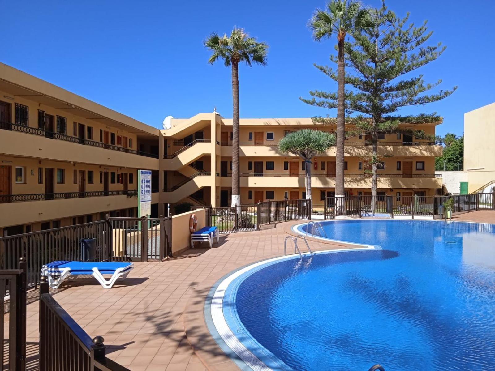 Firstline Apartment Los Cristianos Арона Екстер'єр фото