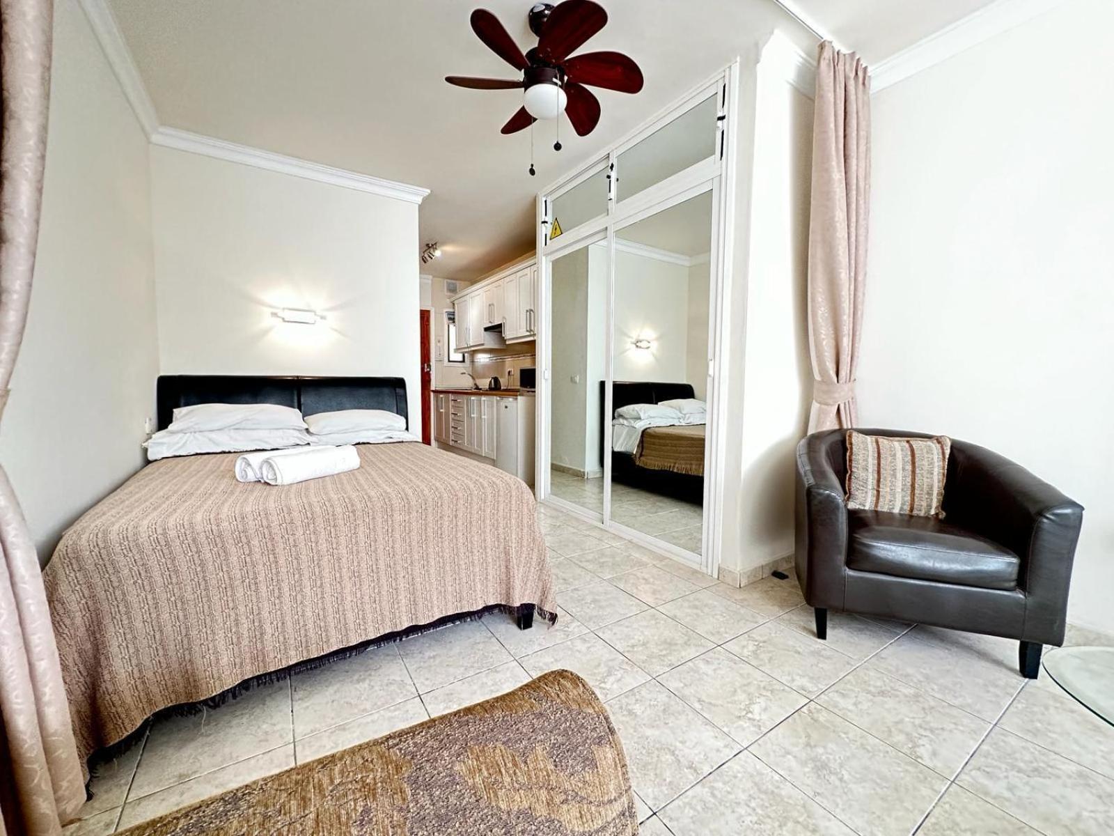 Firstline Apartment Los Cristianos Арона Екстер'єр фото
